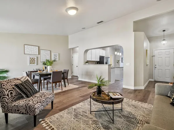 6028 Travo Way, Elk Grove, CA 95757