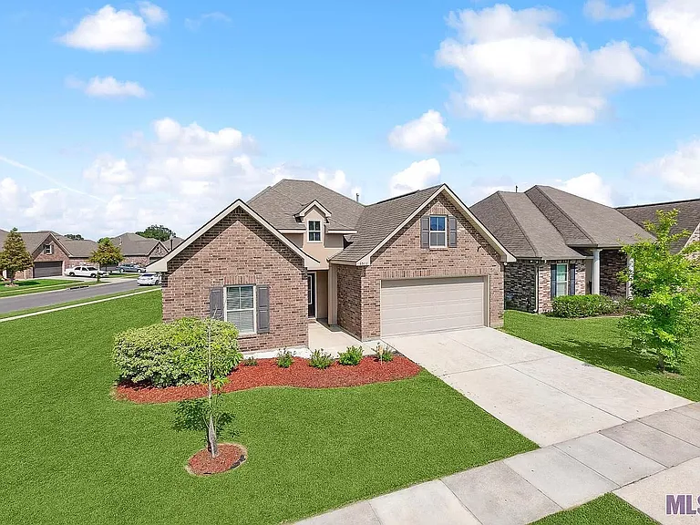 6382 Mallard Crossing Dr — Photo 4