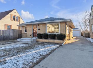 3027 Elm Ln, Racine, WI 53405