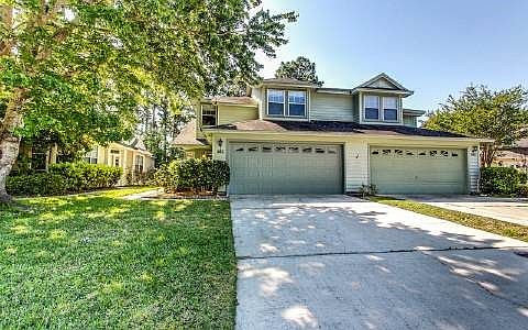 5th image of 95160 Village Dr