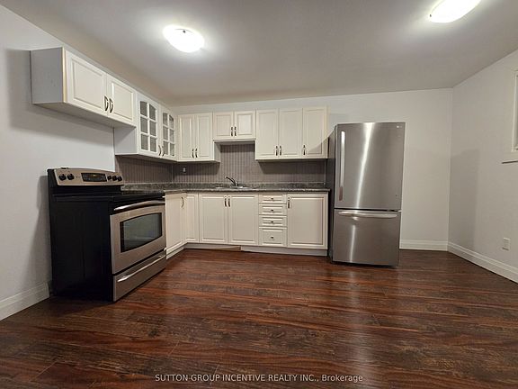 4th image of 211 Cliff Rd