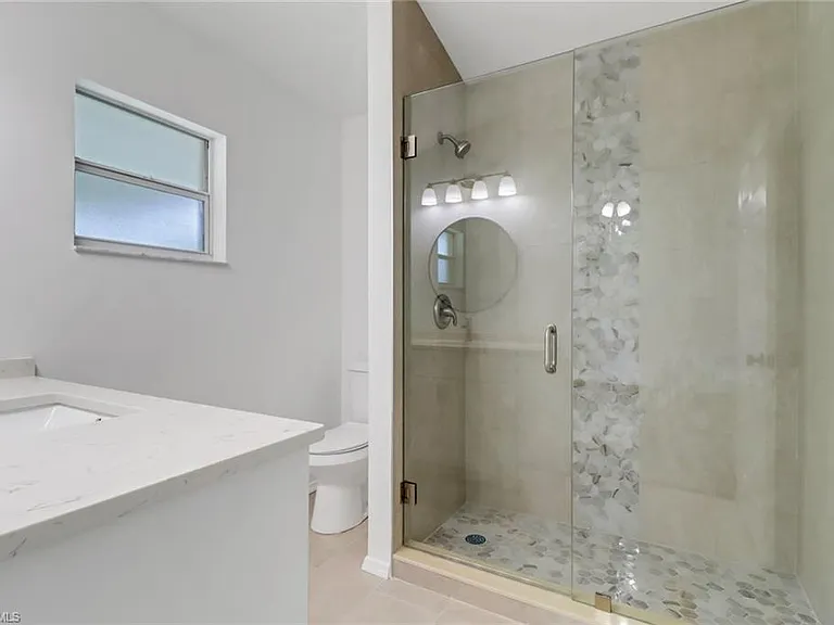 18560 Holly Rd — Photo 14