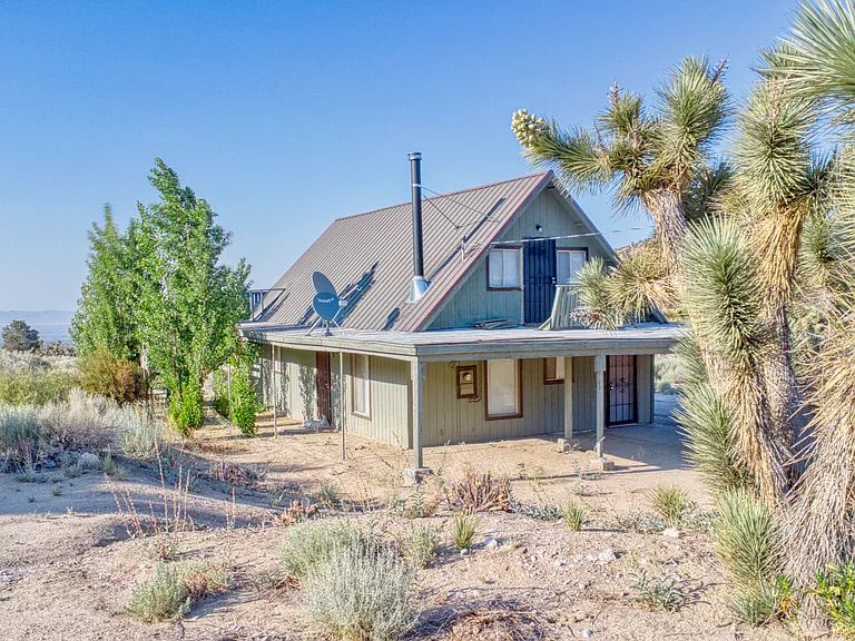 2300 Rattlesnake Gulch Rd — Photo 1