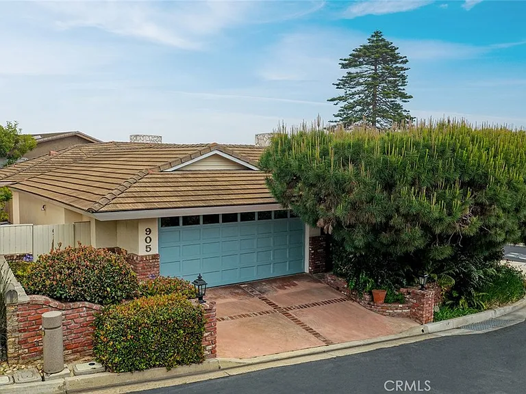 905 Emerald Bay — Photo 36