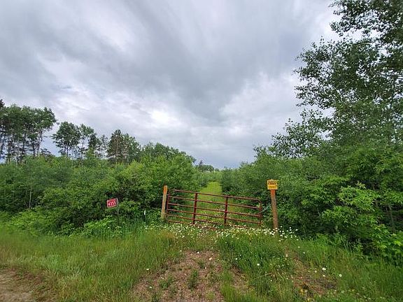 2nd image of 4355 Lakewood Rd