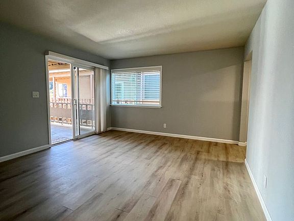 4th image of 1720 48th Ave APT D