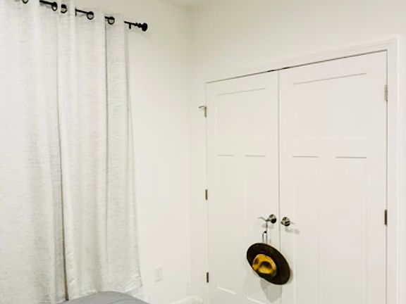 5th image of 169 Boston Post Rd #6