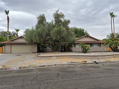 3753 S Rosecrest Cir, Las Vegas, NV 89121, photo 2