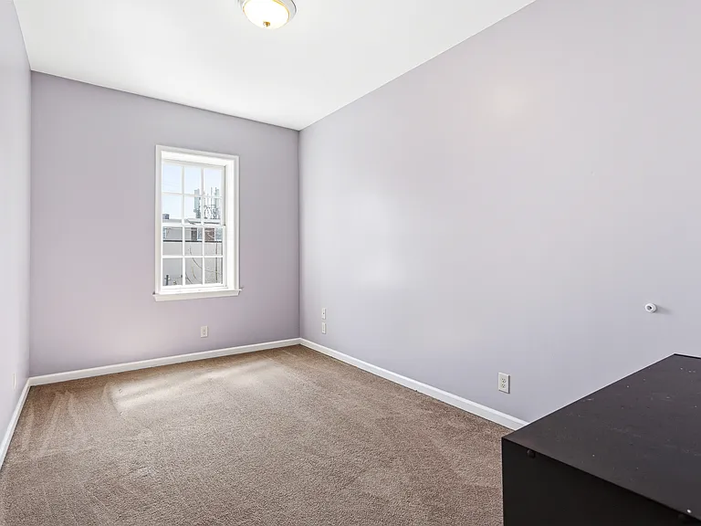 2355 E York St #C — Photo 13