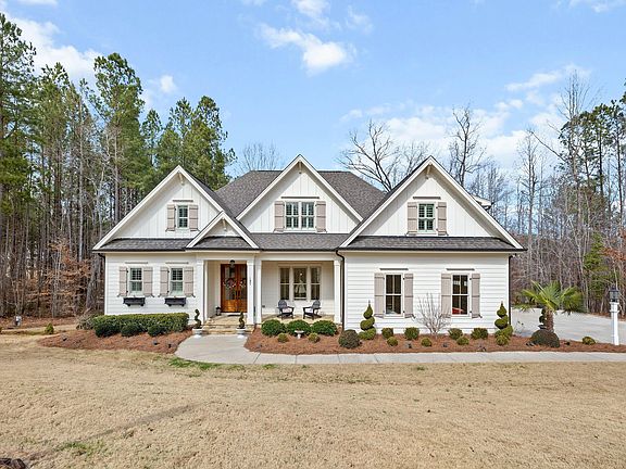 3rd image of 197 Boxwood Dr