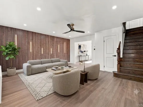 65-40 79th Street, Middle Village, NY 11379