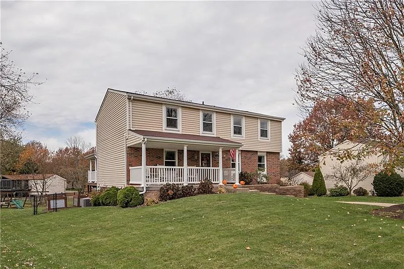 132 Ring Neck Ct photo 1