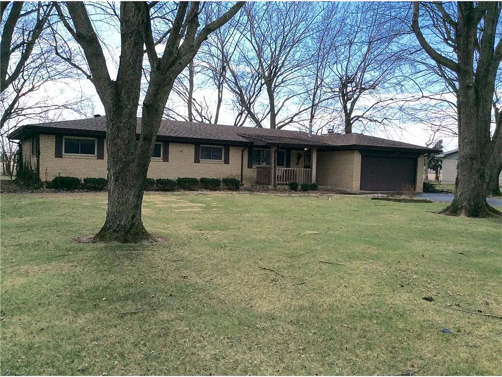 8305 E Thompson Rd photo 1