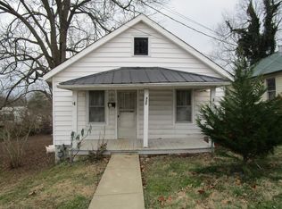 220 3rd St, Cynthiana, KY 41031