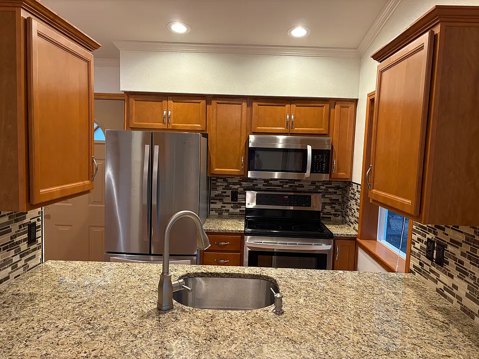 3358 Southbend Pl #202