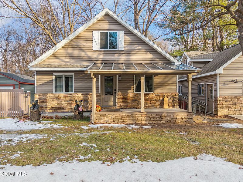 4th image of 6110 Johnston Road