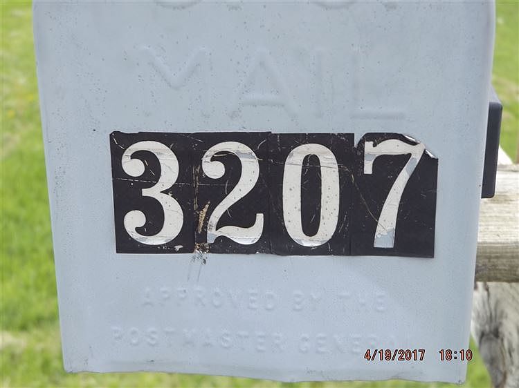 2nd image of 3207 S Pershing Dr