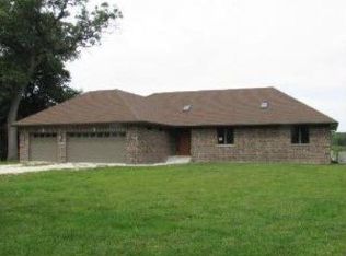 19600 W Bauer Rd, Custer Park, IL 60481