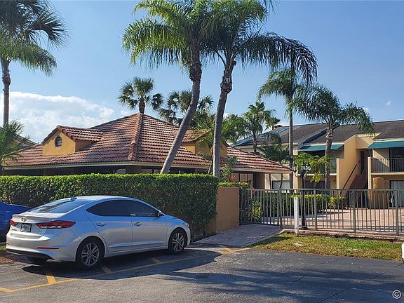 5th image of 7423 SW 152nd Ave #10-104