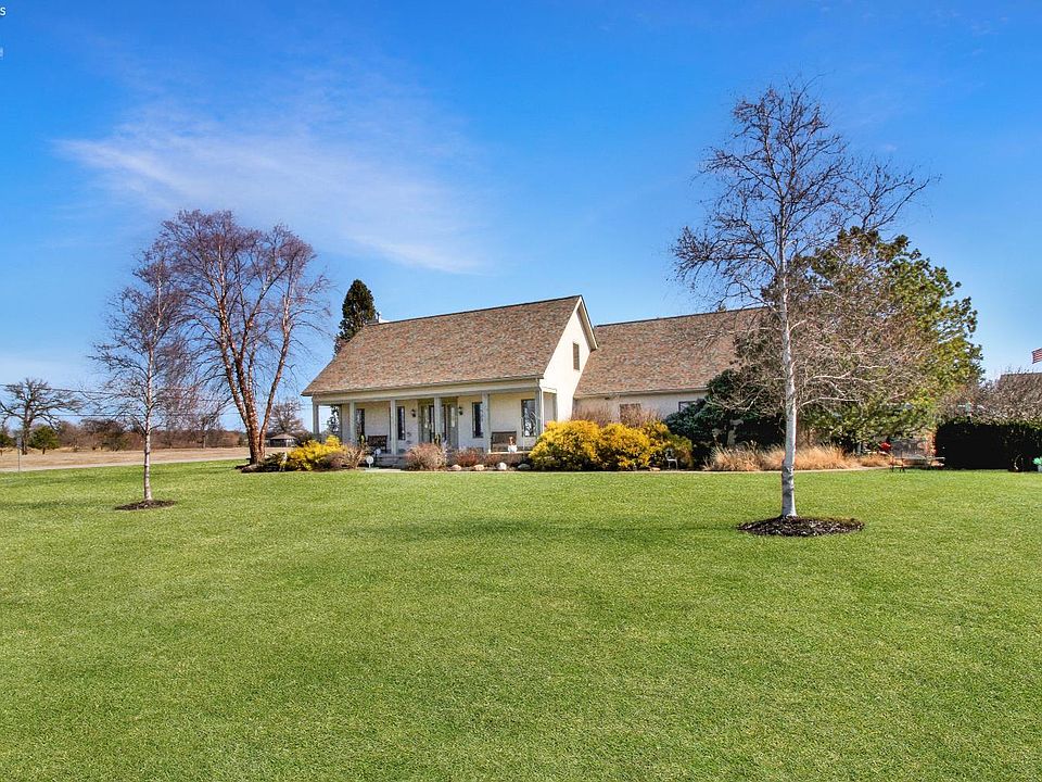 1st image of 1761 S Heiser Rd