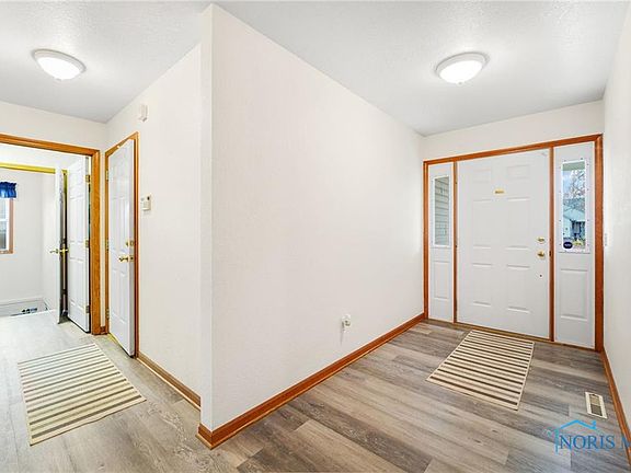 5th image of 526 Woodland Dr