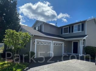 2633 Arnold St, Dupont, WA 98327
