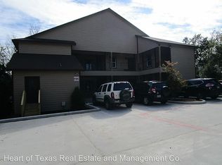 1239 20th St #D, Huntsville, TX 77340