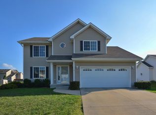 1515 Maple Dr, Adel, IA 50003