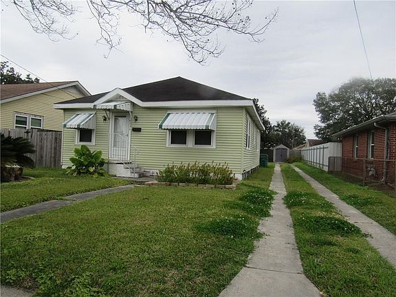 2nd image of 605 Bellanger St