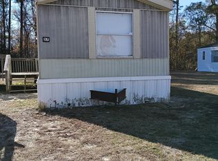 Avery's Mobile Home Park - 57 Coleman Circle, Hampstead, NC 28443