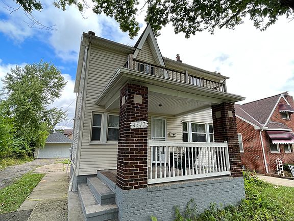 3rd image of 4547 Martin Luther King Jr Blvd