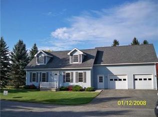892 Harrington Ln, Somerset, PA 15501