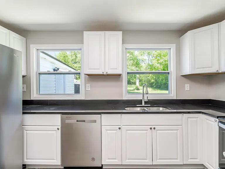 5700 Ridgefield Rd — Photo 14
