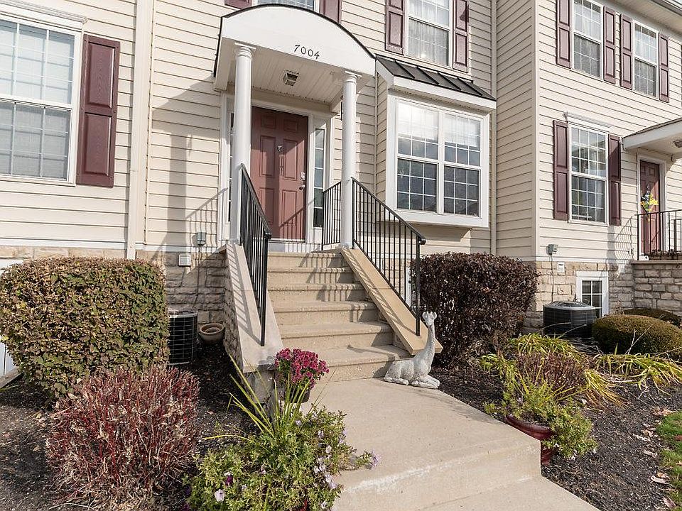1st image of 7004 Gallant Fox Dr