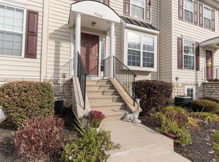 7004 Gallant Fox Dr, New Albany, OH