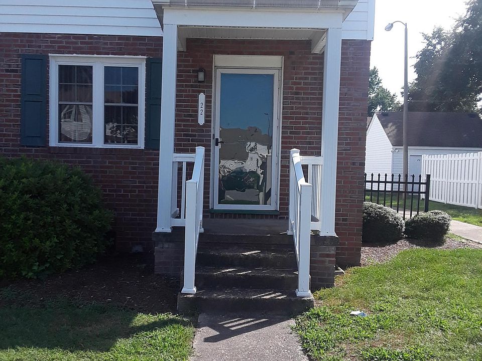 1st image of 22 Sandra Ln