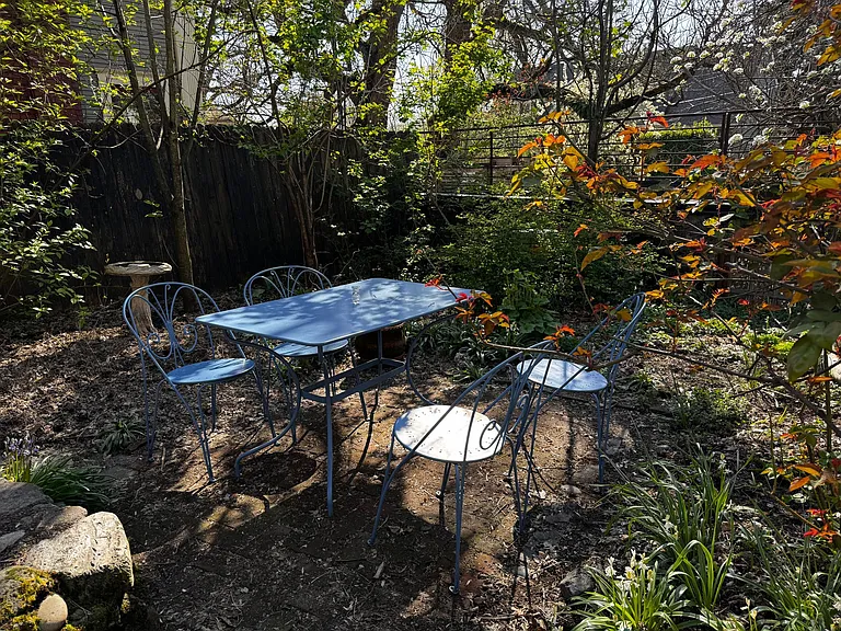 1506 SE Taylor St — Photo 18