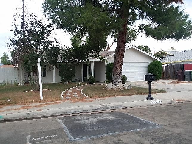 1st image of 44404 Olive Ave