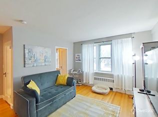 145 Farragut Rd APT 9, South Boston, MA 02127