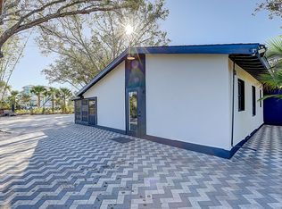 133 W Bay St #4, Osprey, FL 34229