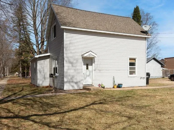 1520 8th Street #1 & 2, Menomonie, MN 54751