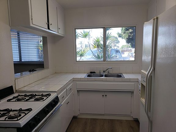 2nd image of 4695 Paola Pl