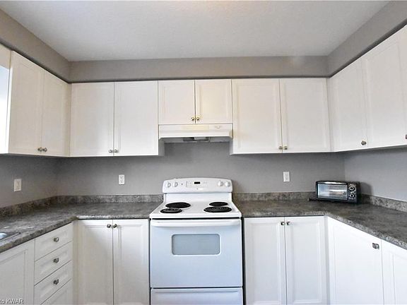 4th image of 750 Lawrence St #90