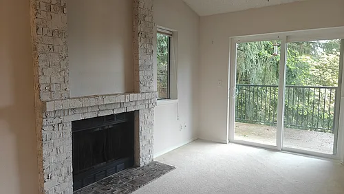 406 10th St #C301 Photo 1