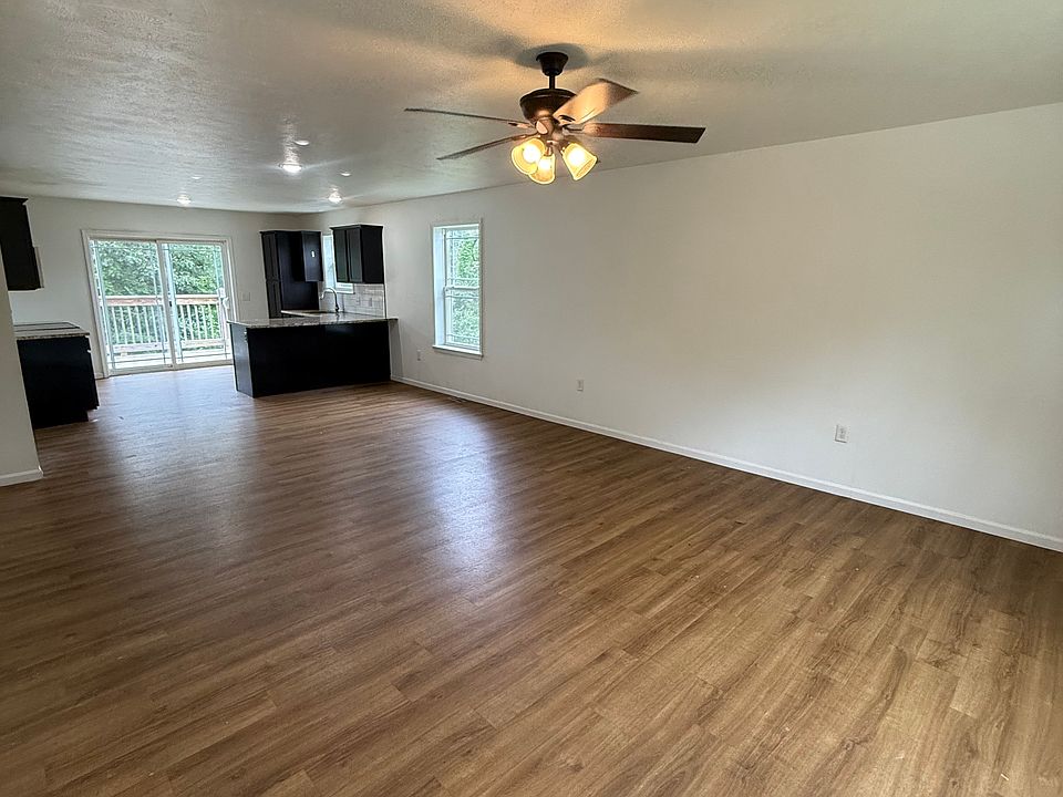 1st image of 212 Hunter Ave