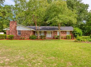 470 Parkview Cir, Valdosta, GA 31602