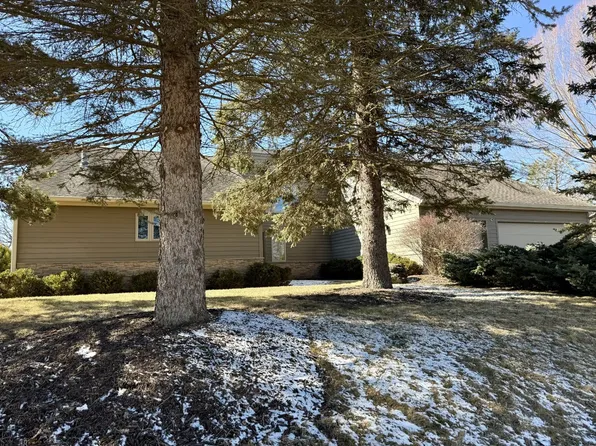 27335 W Hickory Ridge Ct, Barrington, IL 60010