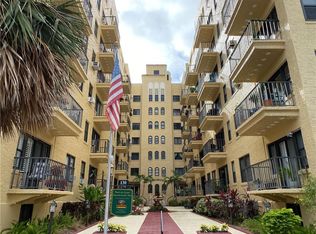 130 4th Ave N APT 106, Saint Petersburg, FL 33701
