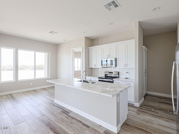 4th image of 28211 N 213TH Drive