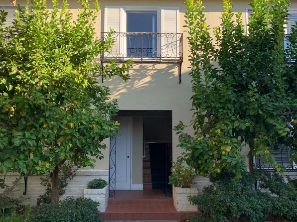 1080 Noel Dr, Menlo Park, CA 94025